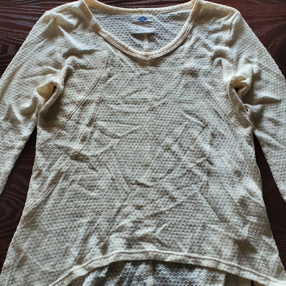 Wild Blue lightweight top
